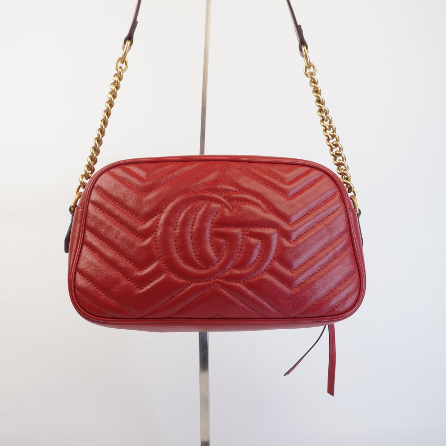 Gucci GG Marmont Matelasse Small Camera Bag Red