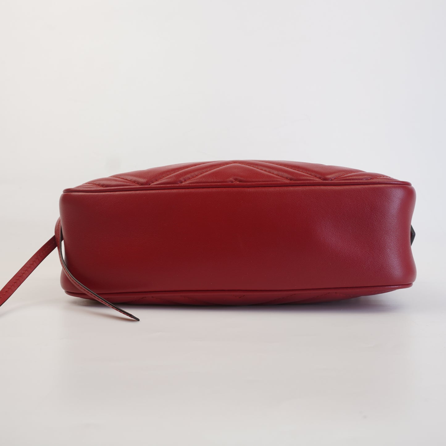 Gucci GG Marmont Matelasse Small Camera Bag Red