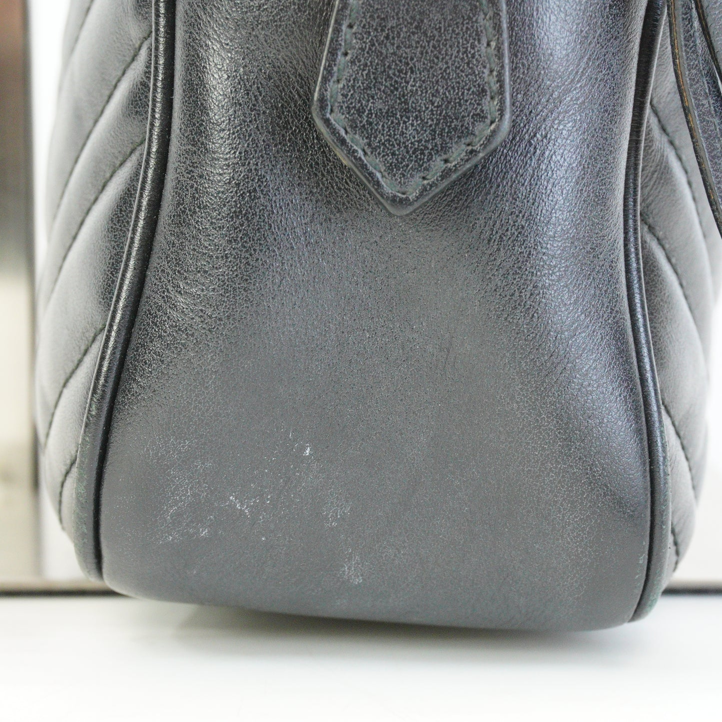 Gucci GG Marmont Matelasse Cambag Black Small GHW