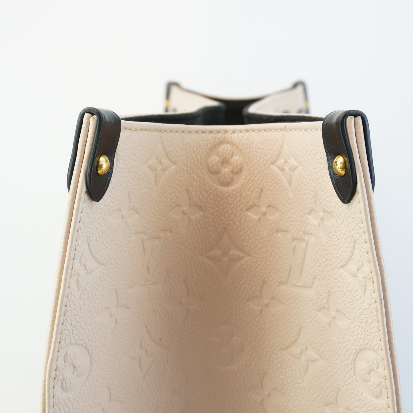 Louis Vuitton	OTG GM Crafty