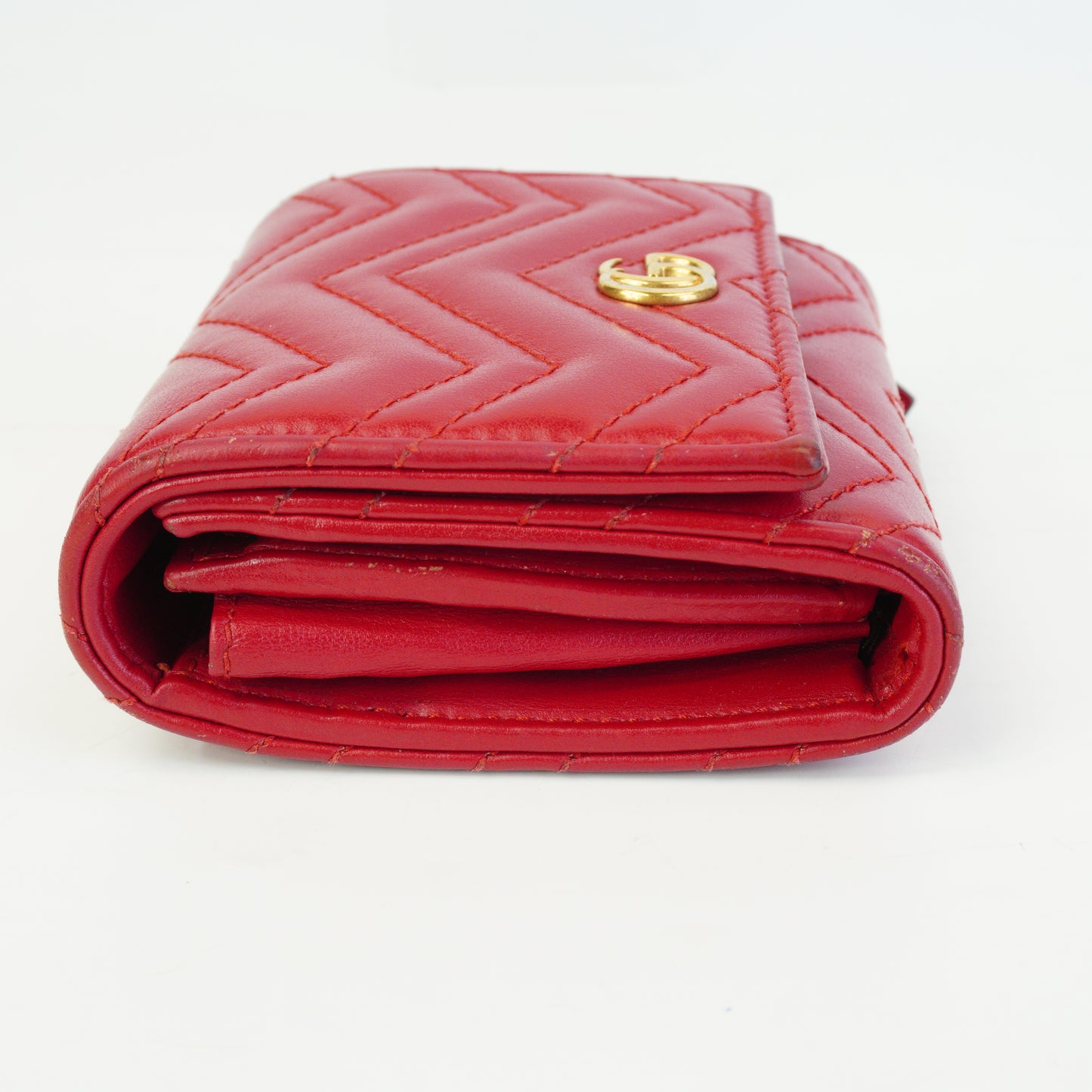 Gucci GG Marmont Matelasse Wallet Red GHW