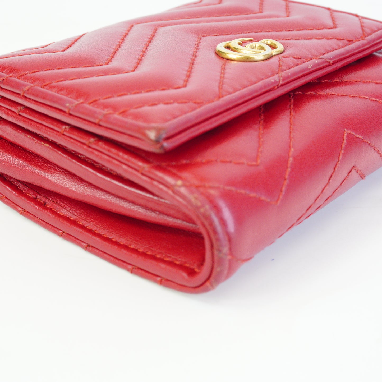 Gucci GG Marmont Matelasse Wallet Red GHW