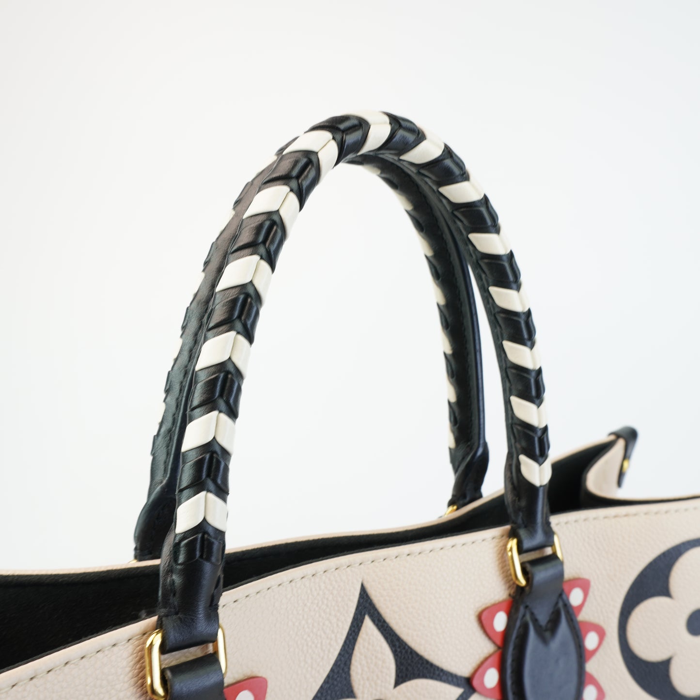 Louis Vuitton	OTG GM Crafty