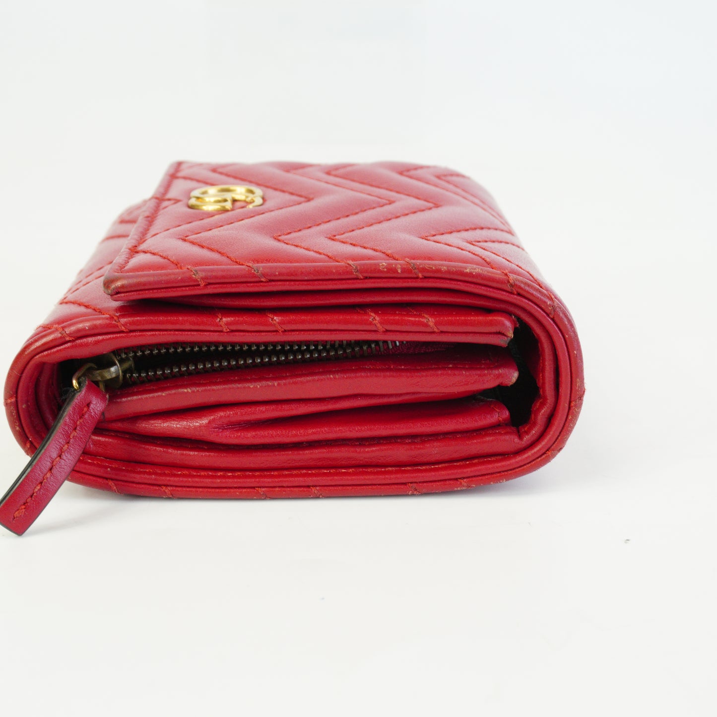 Gucci GG Marmont Matelasse Wallet Red GHW