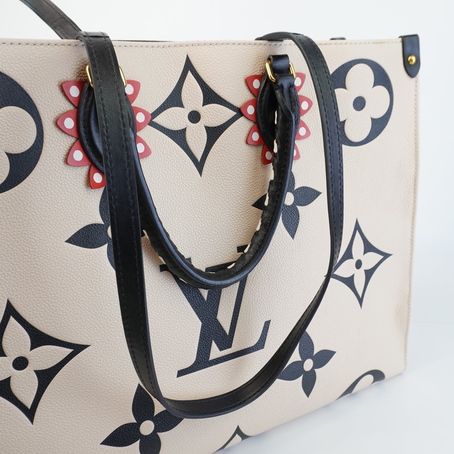 Louis Vuitton	OTG GM Crafty