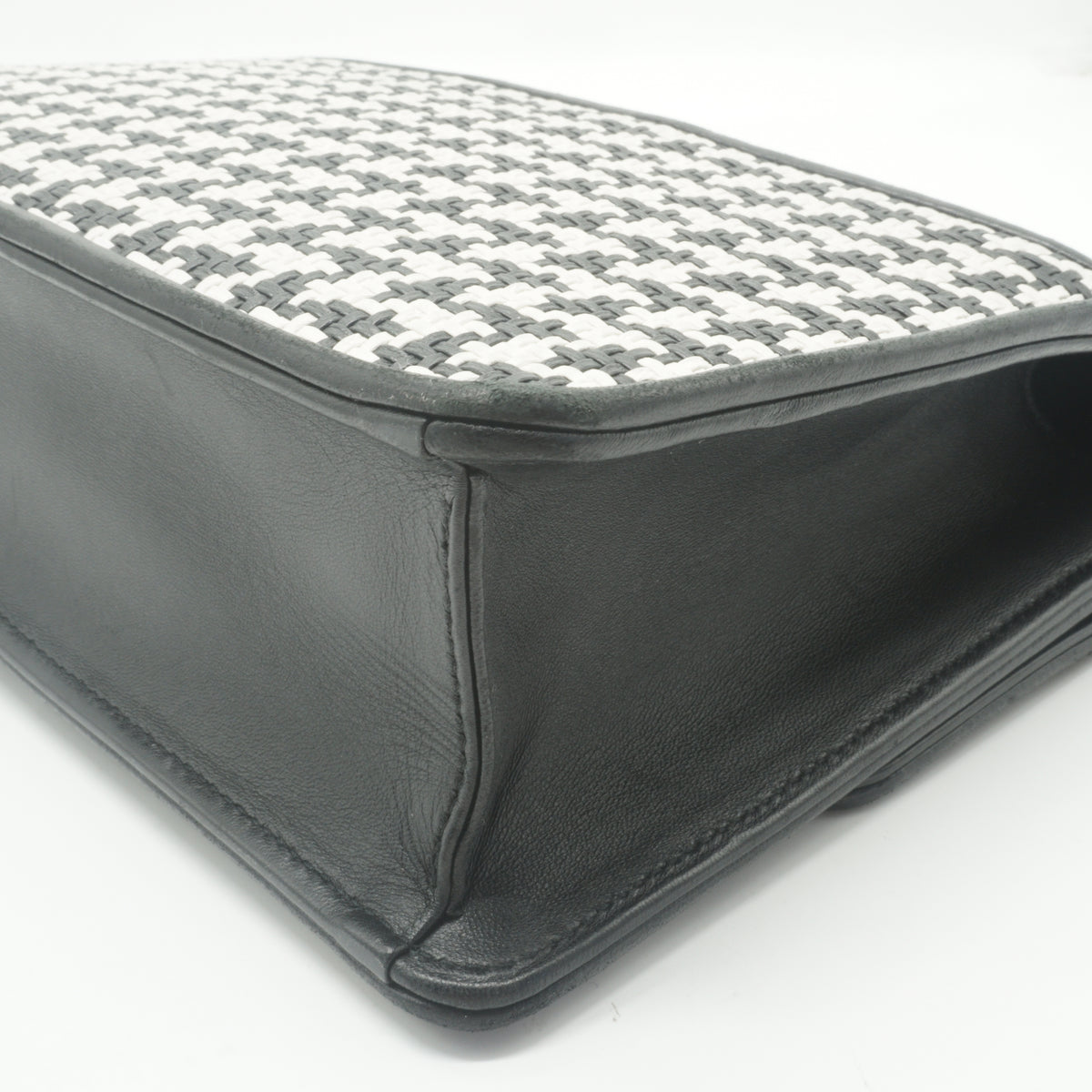 Dior	30 Montaigne Flap Bag Woven Black and White Small BHW