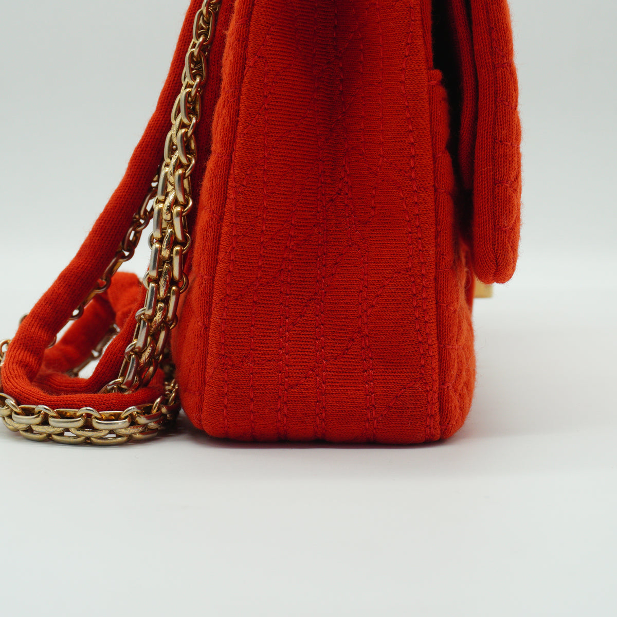 Chanel	Reissue 2.55 flap bag Orange Small GHW