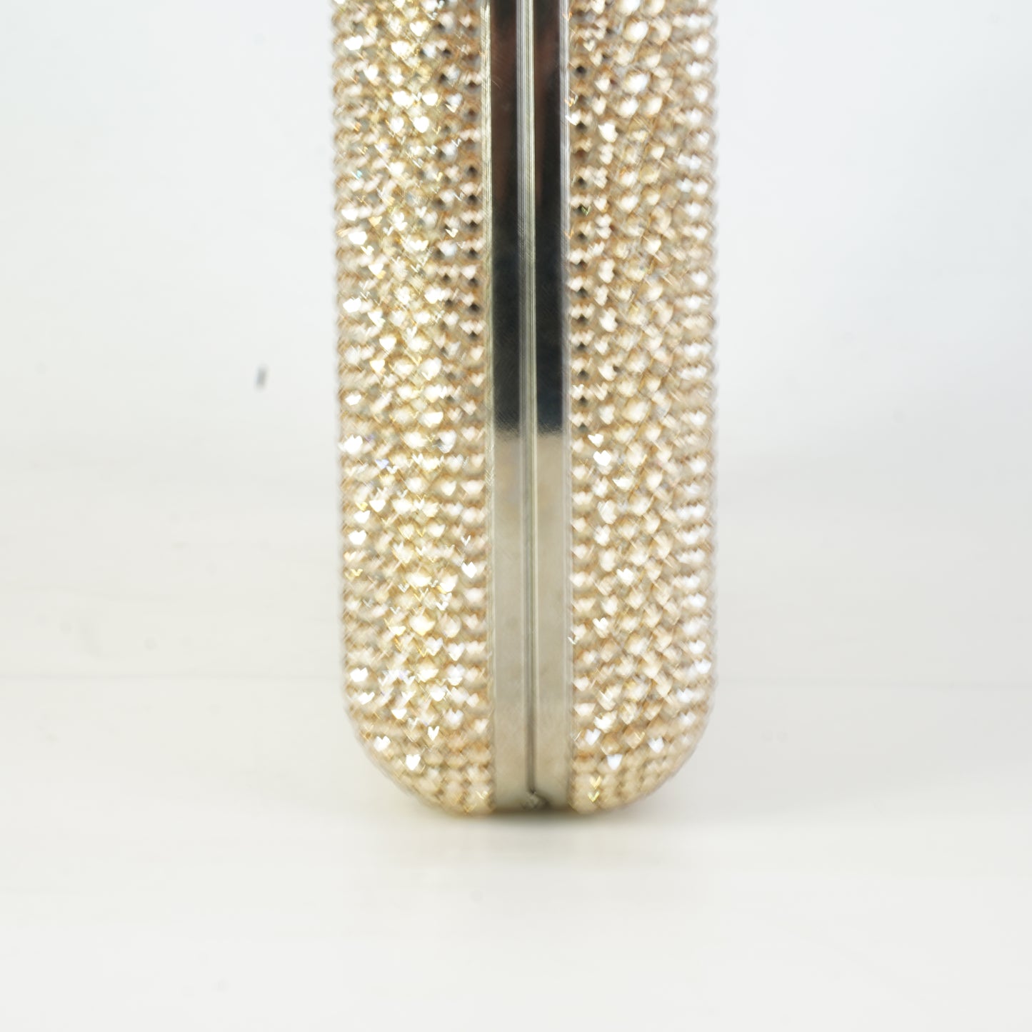 Judith Lieber	Clutch Gold