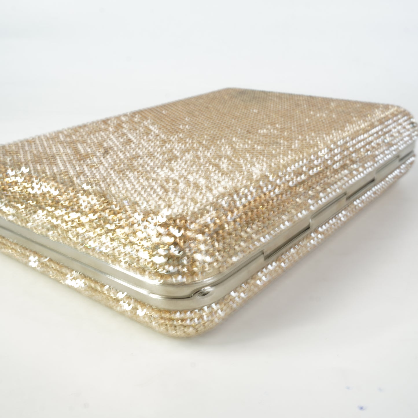 Judith Lieber	Clutch Gold