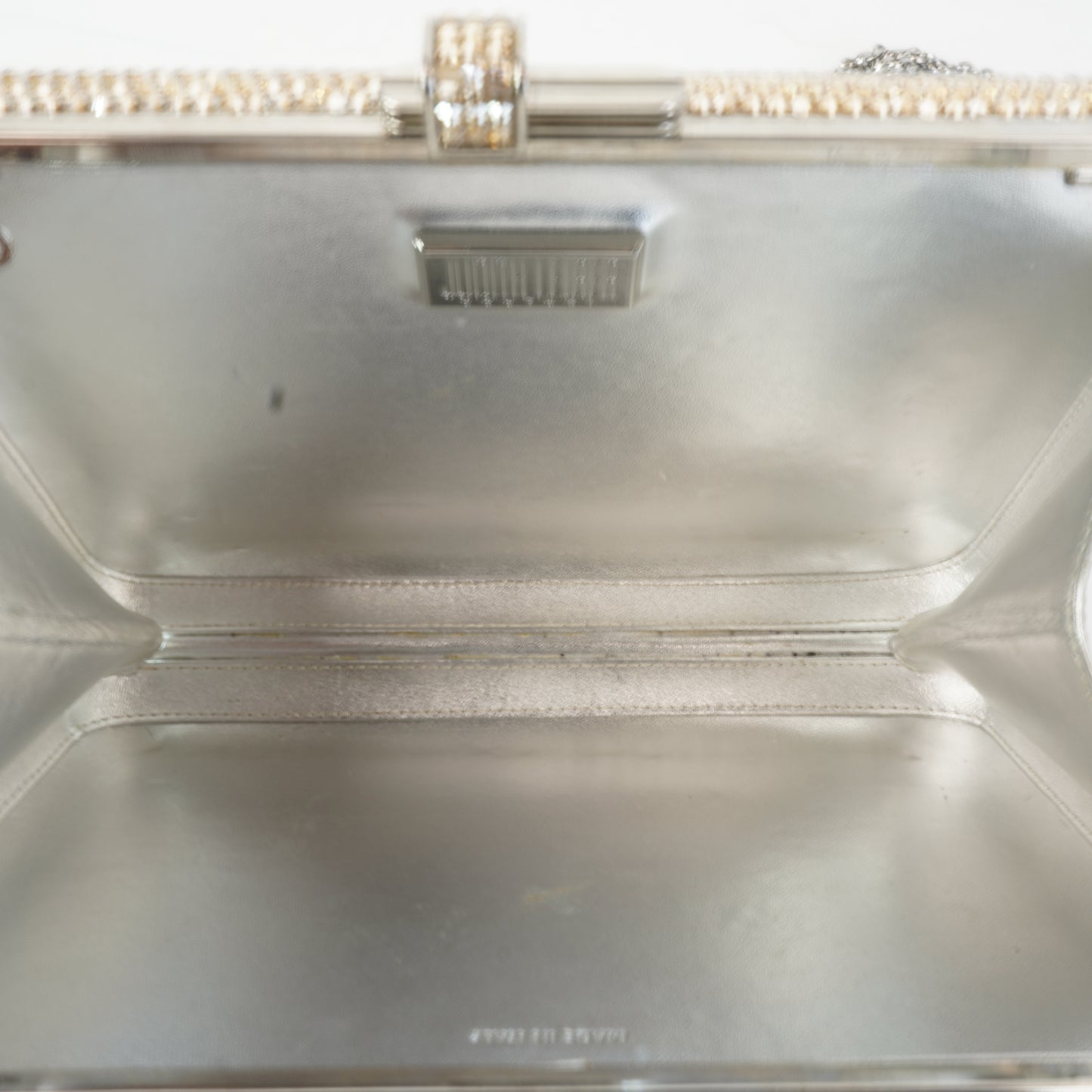 Judith Lieber	Clutch Gold