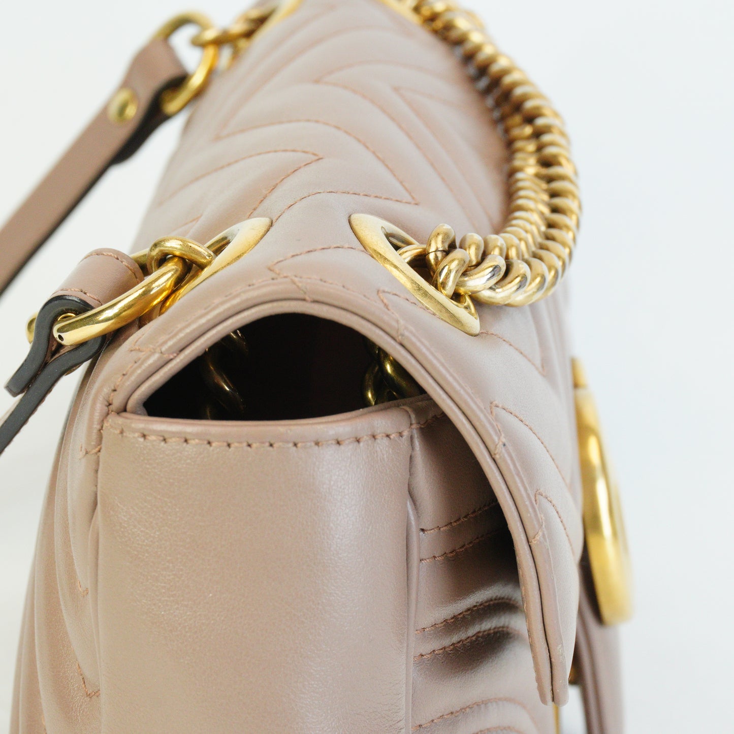Gucci GG Marmont Matelasse Shoulder Bag Beige Small GHW