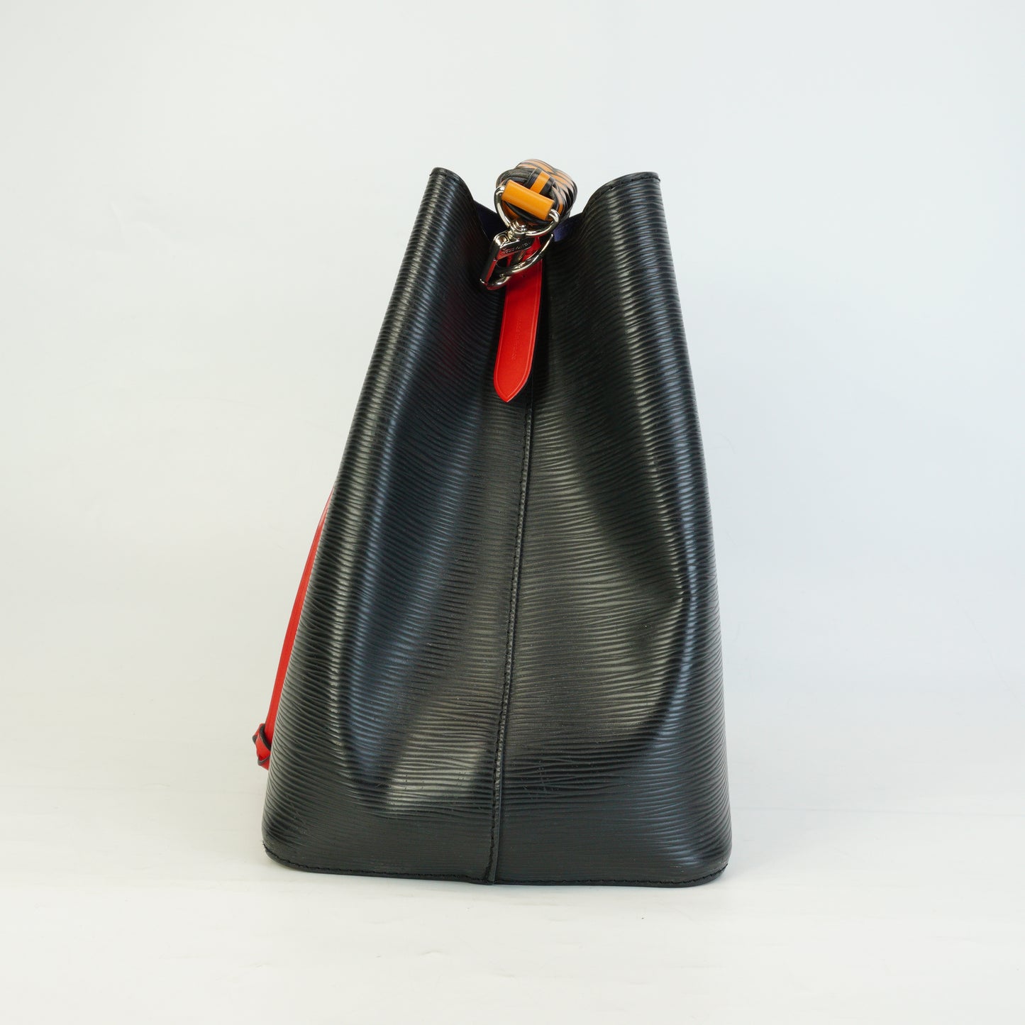 Louis Vuitton	NeoNeo BB Bucket Braided Bag Black,Blue,Red Medium SHW