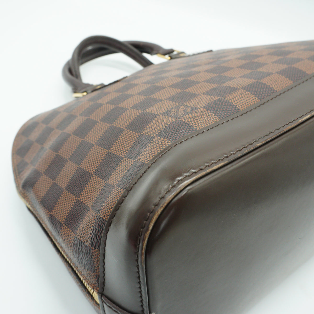 Louis Vuitton	Alma PM Damier Ebene GHW