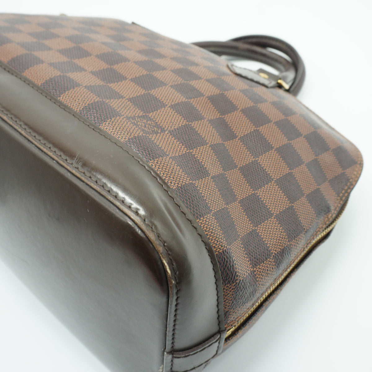 Louis Vuitton	Alma PM Damier Ebene GHW