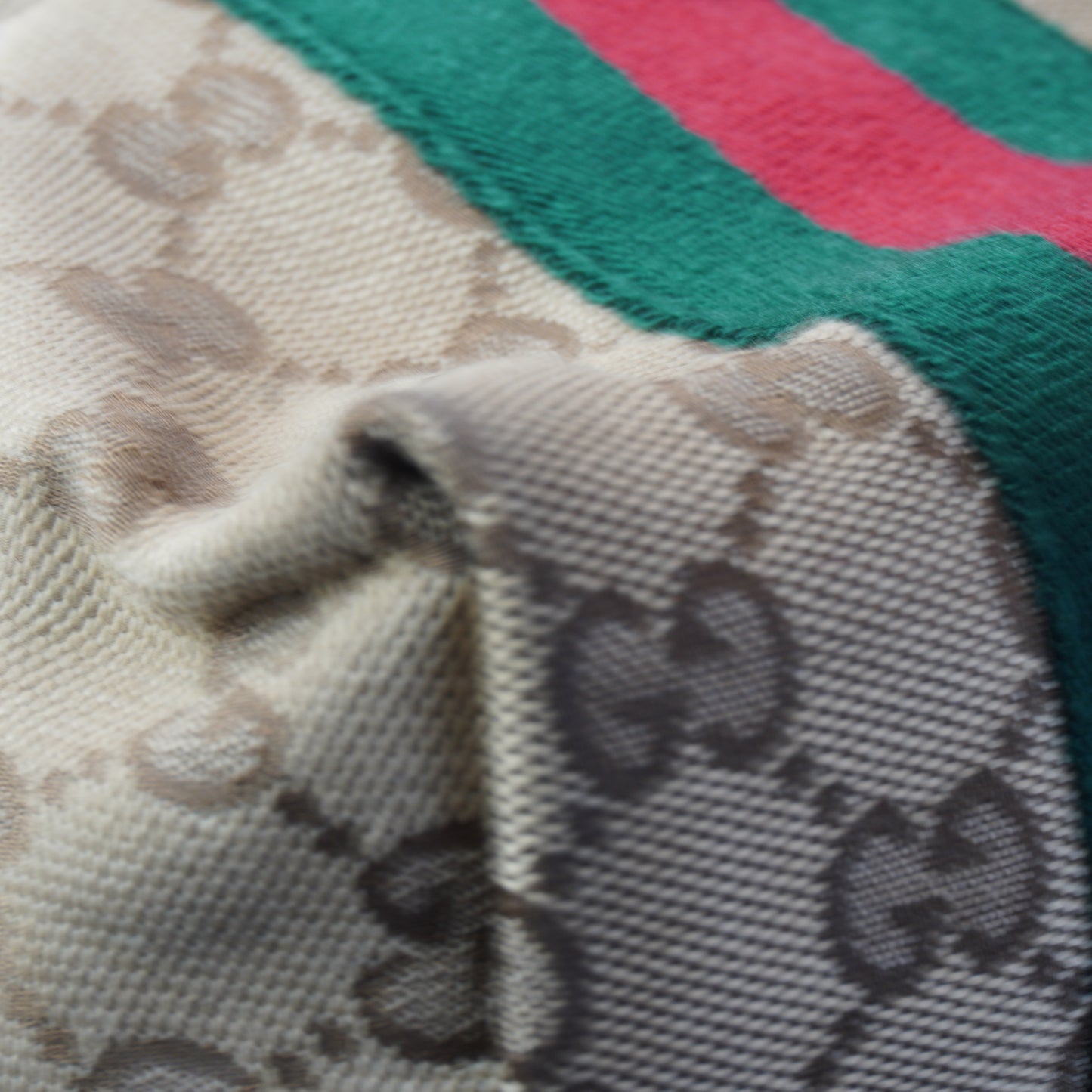 Gucci GG Canvas Jolie Web ote GHW Medium