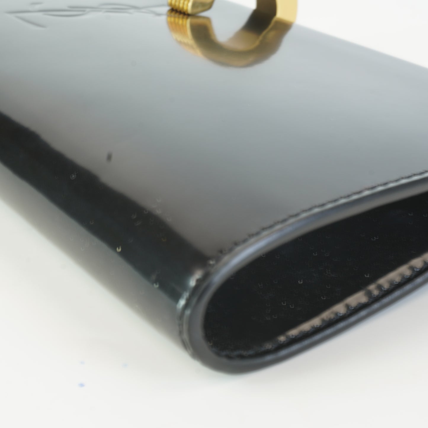 YSL	Patent Clutch