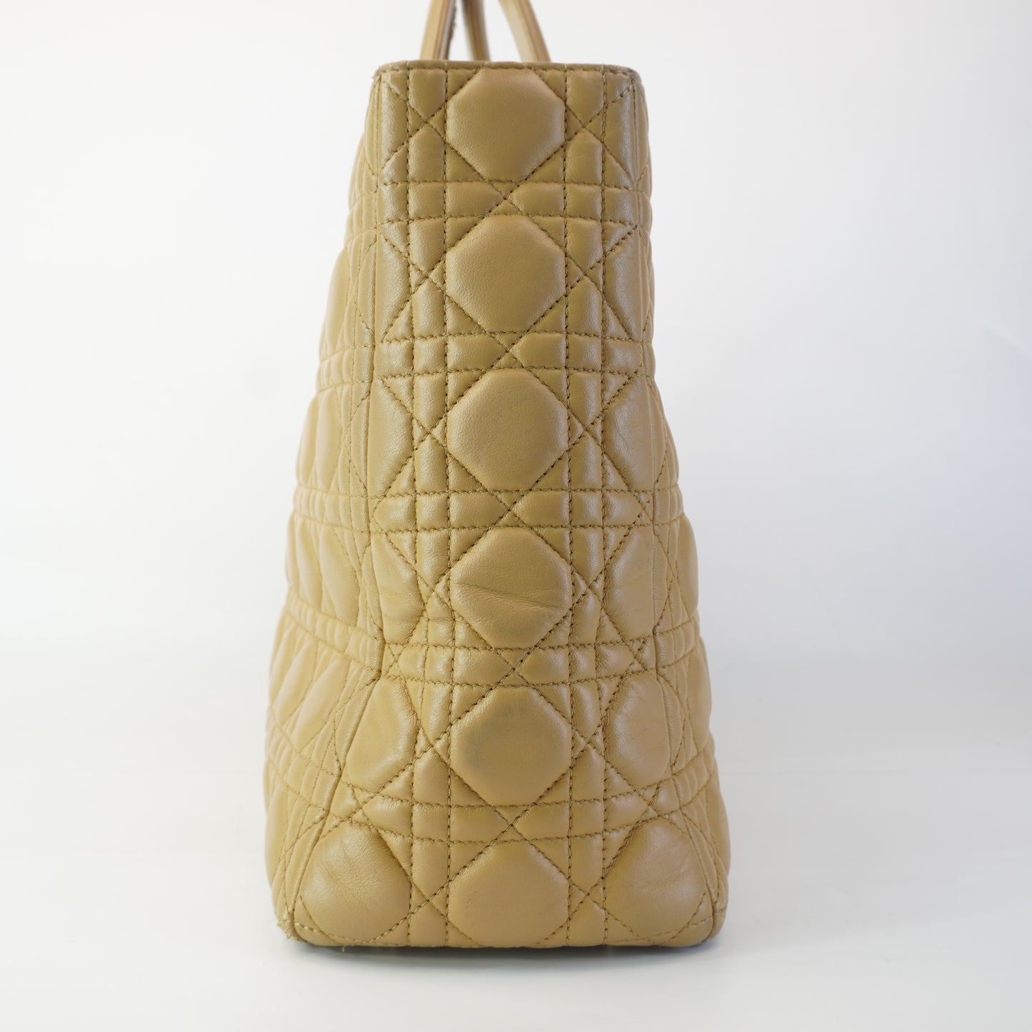 Dior	Lady Beige