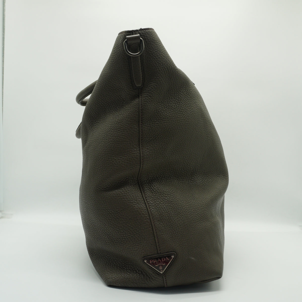 Prada	Vitello Daino Large Tote bag Argilla MW