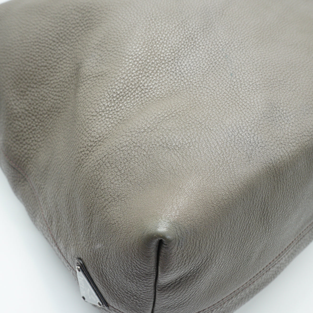 Prada	Vitello Daino Large Tote bag Argilla MW