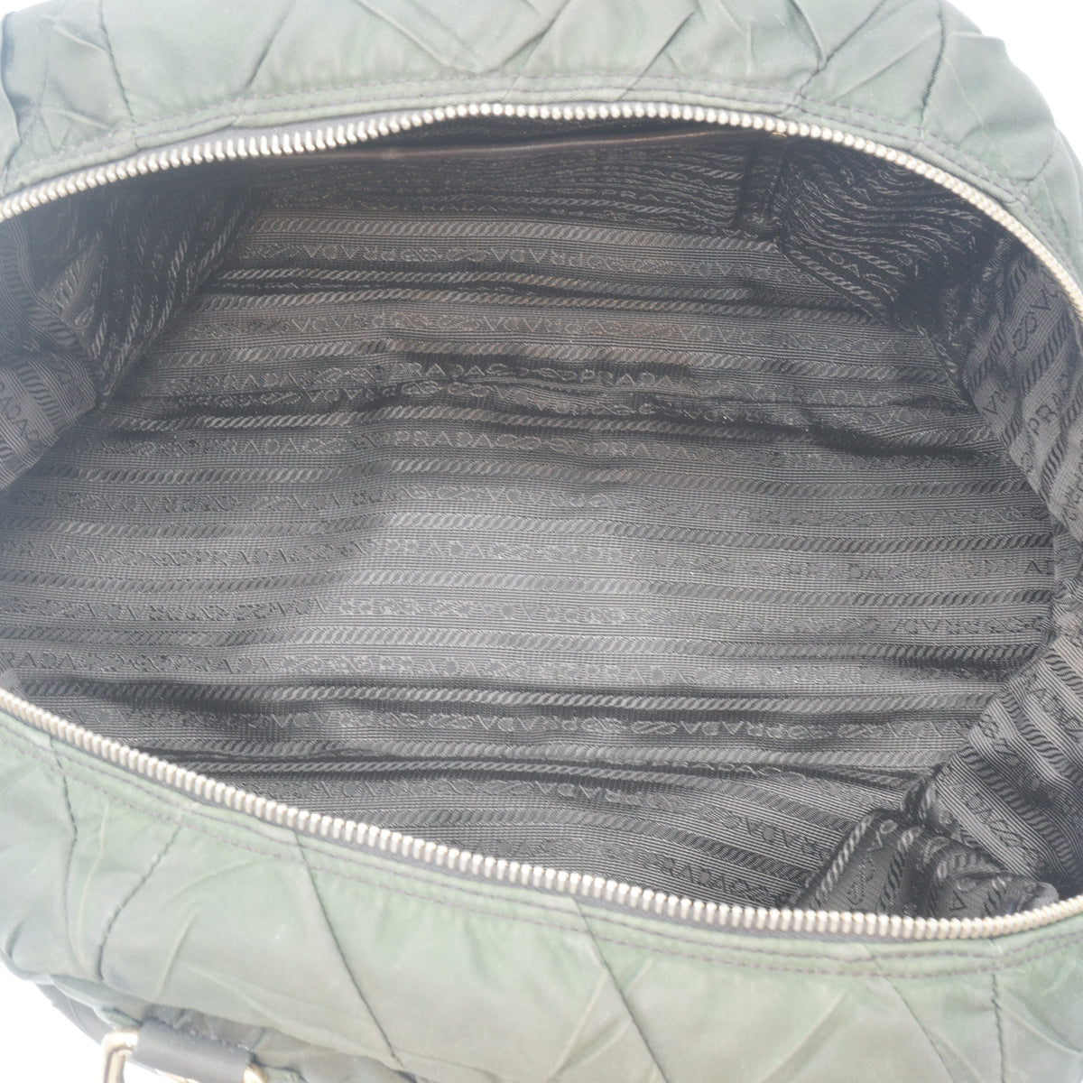 Prada	Tessuto Nylon Large Bauletto Olive Green GHW