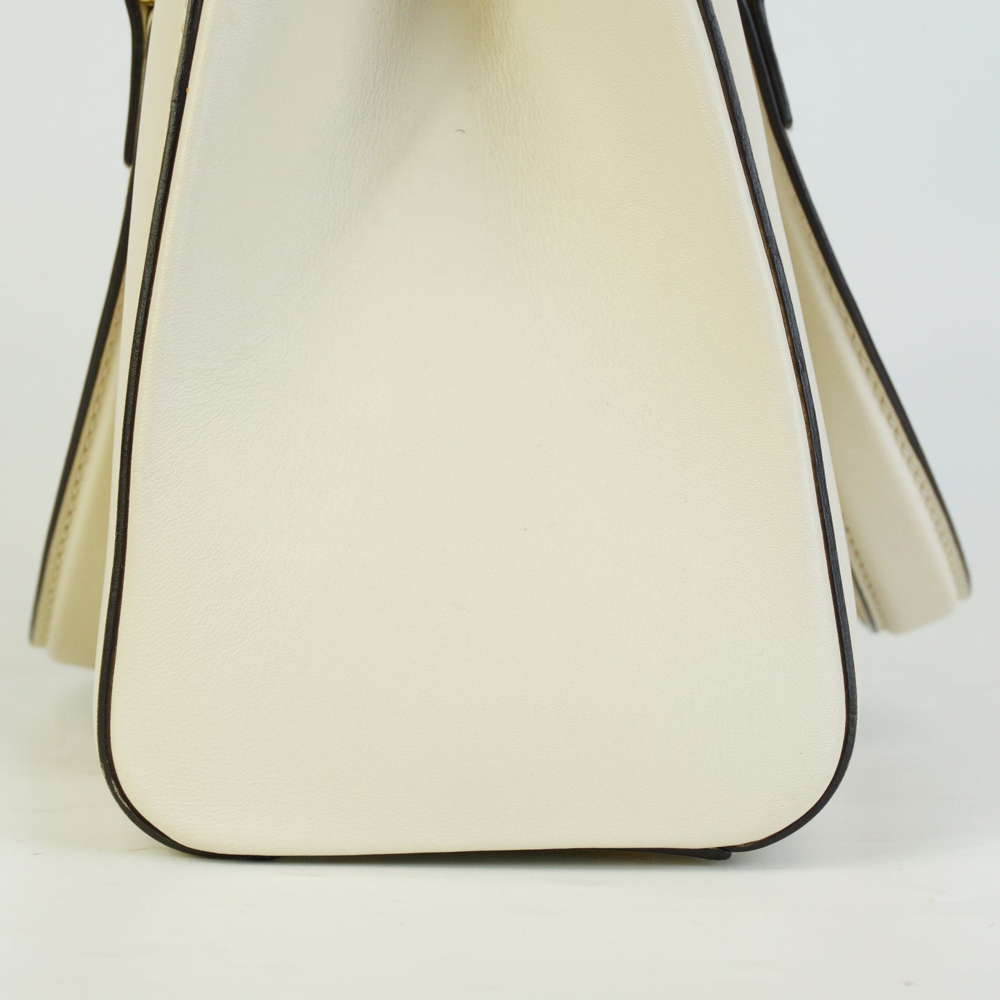 Gucci  Sylvie Small Top Handle Tote White GHW