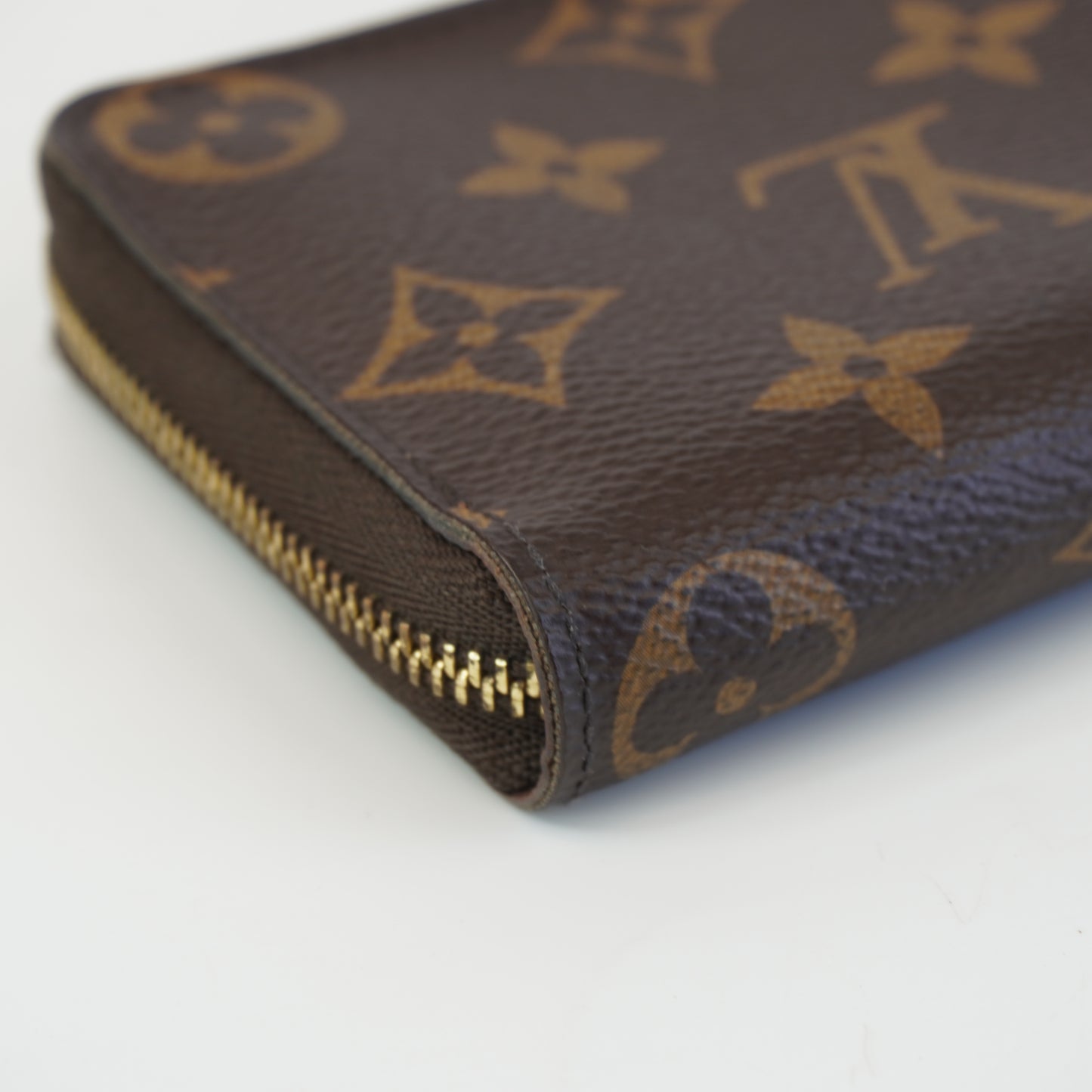 Louis Vuitton	Zippy Compact Wallet Monogram
