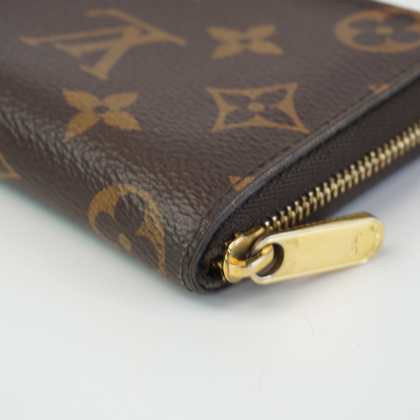 Louis Vuitton	Zippy Compact Wallet Monogram