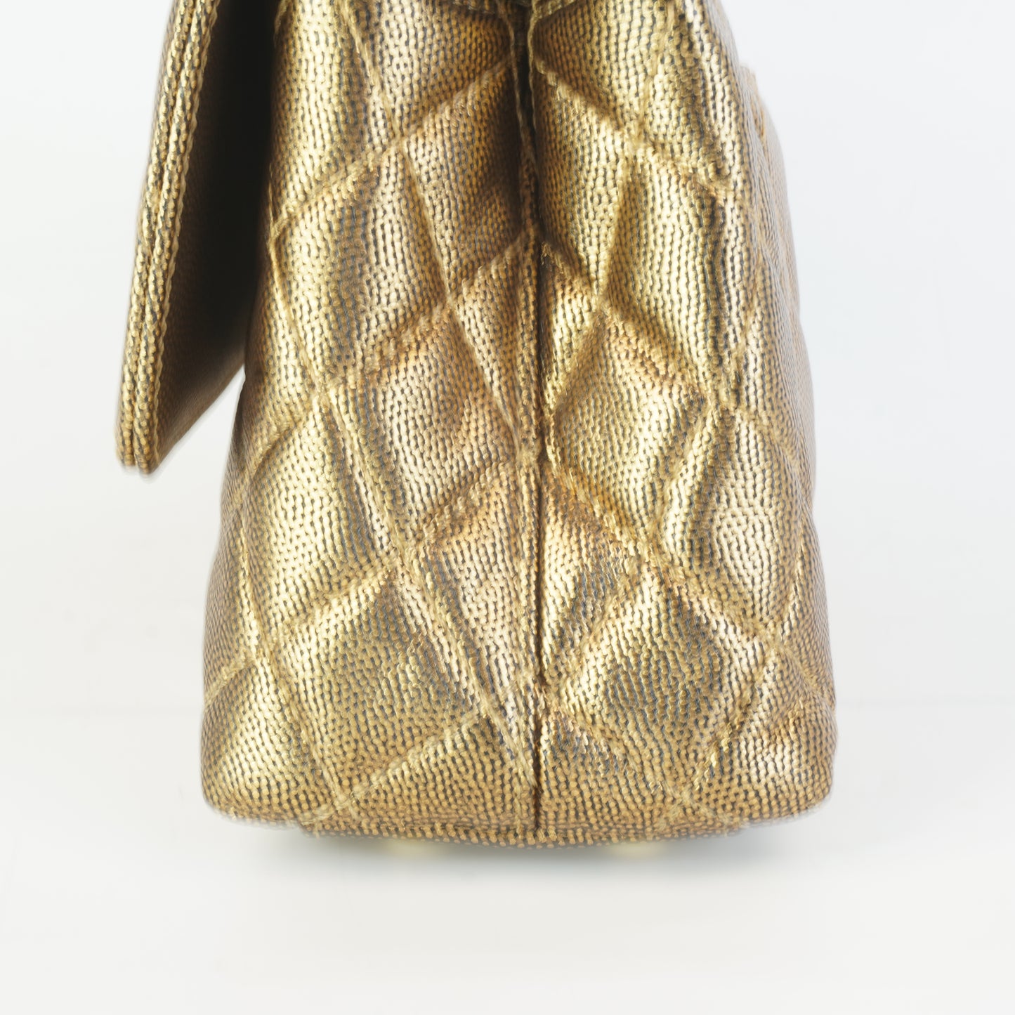Chanel	Gold Coco