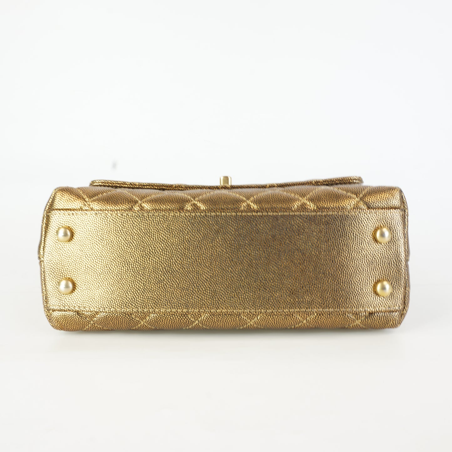 Chanel	Gold Coco