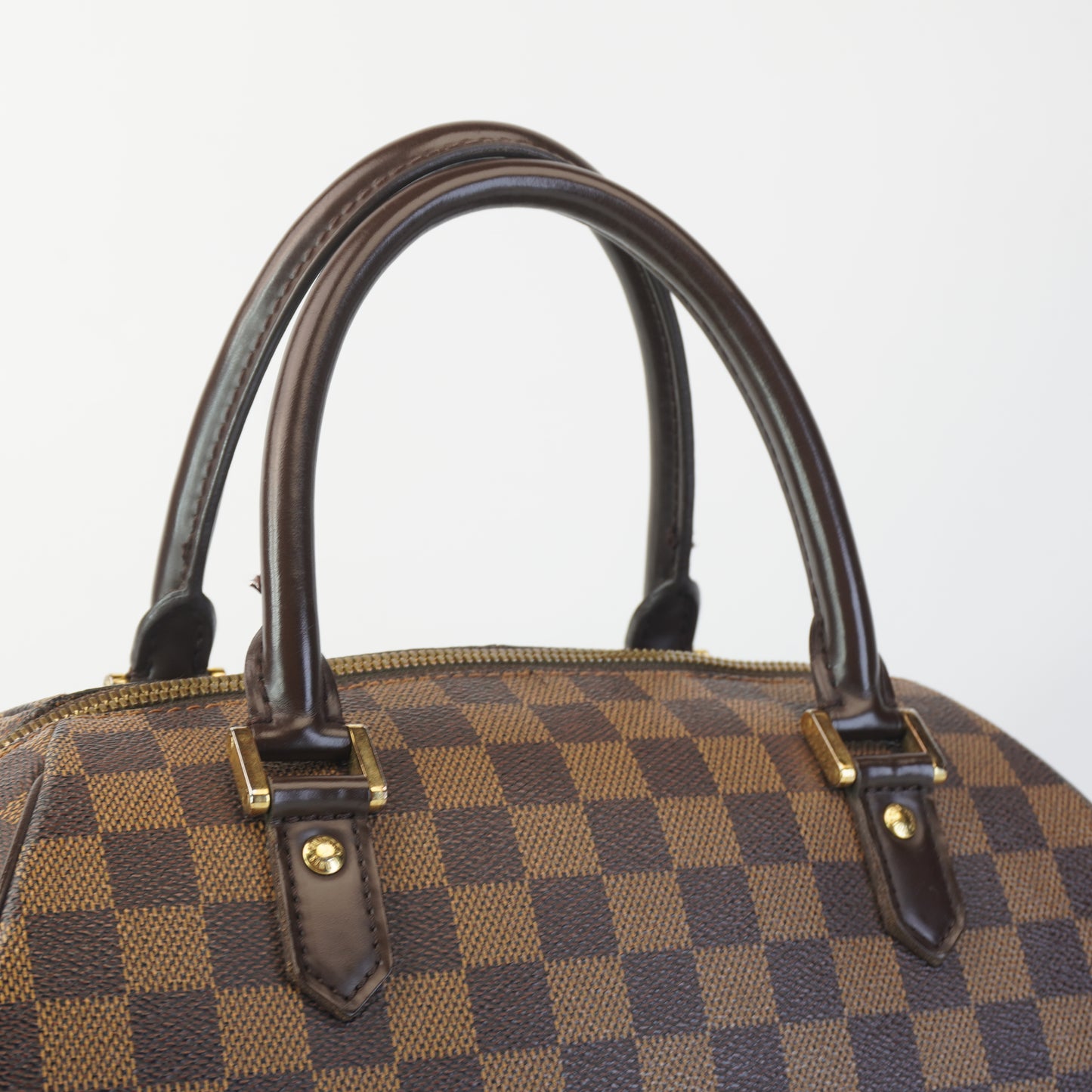 Louis Vuitton	Ribera MM DE