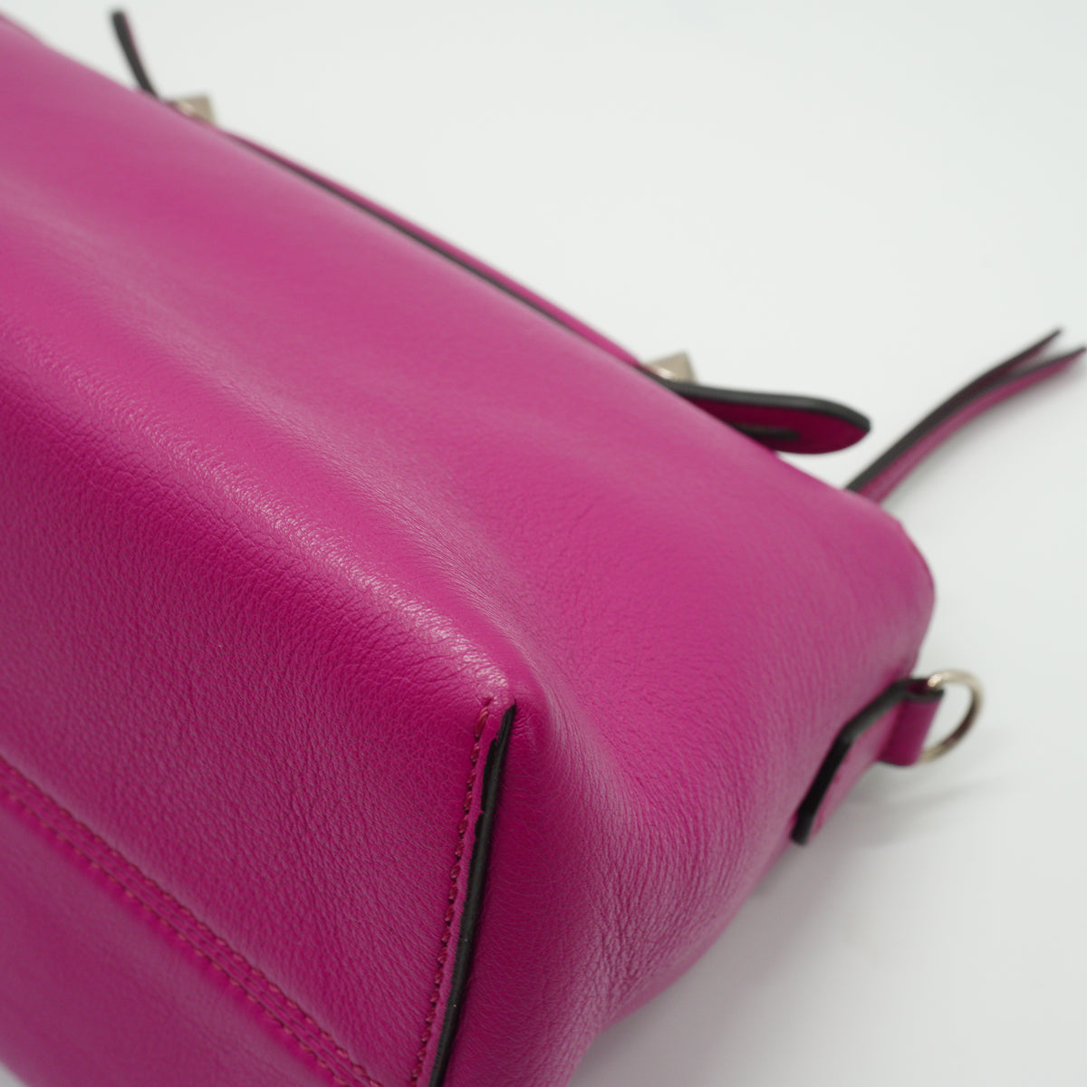 Fendi	By the Way Boston Bag Pink Medium SHW