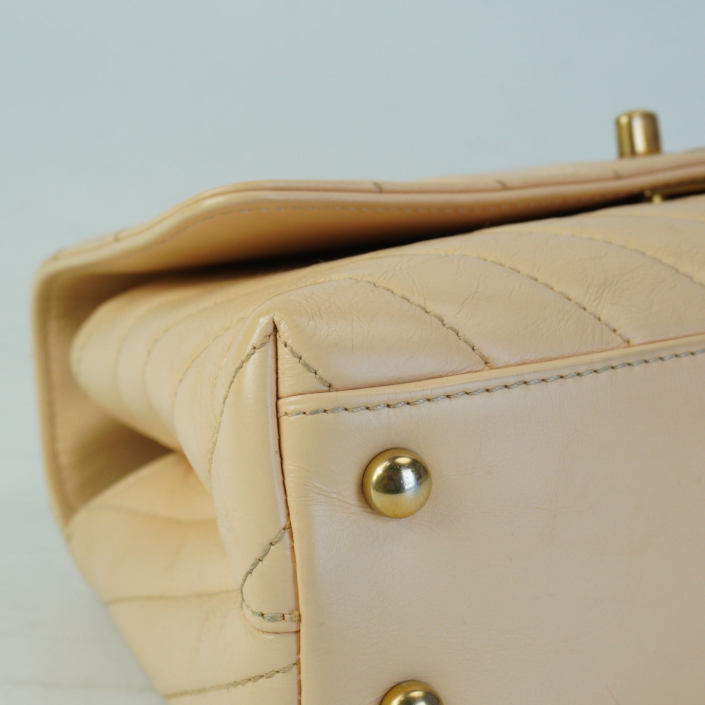 Chanel Chevron Coco Handle Small Beige GHW