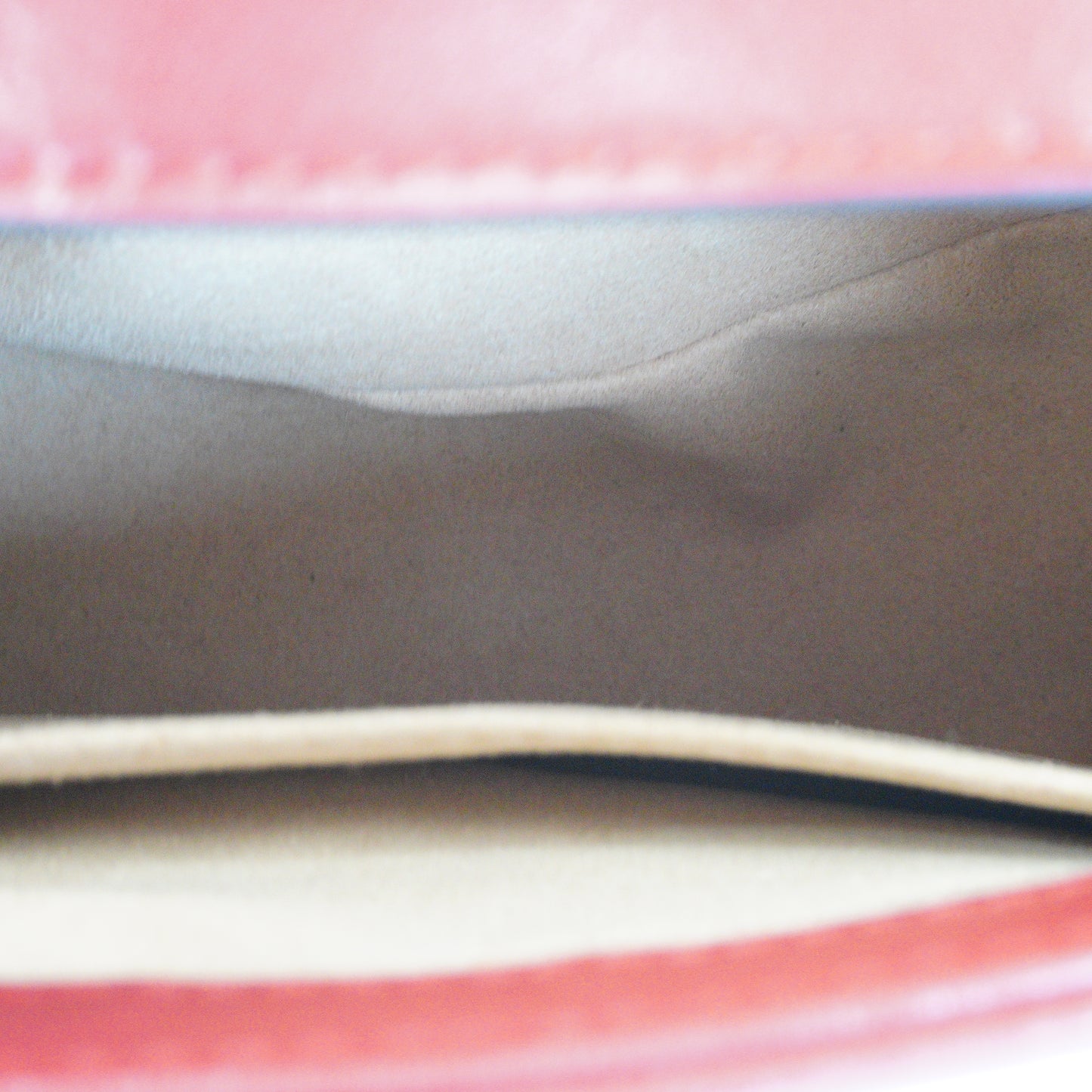 Gucci  GG Marmont Matelasse Mini Top Handle Red GHW