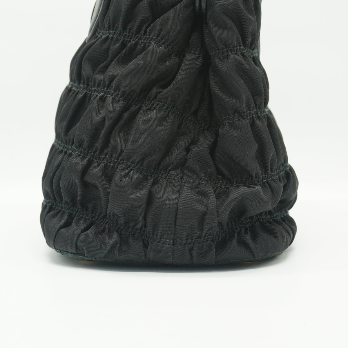 Prada	Tessuto Nylon Gaufre Medium Tote Black GHW