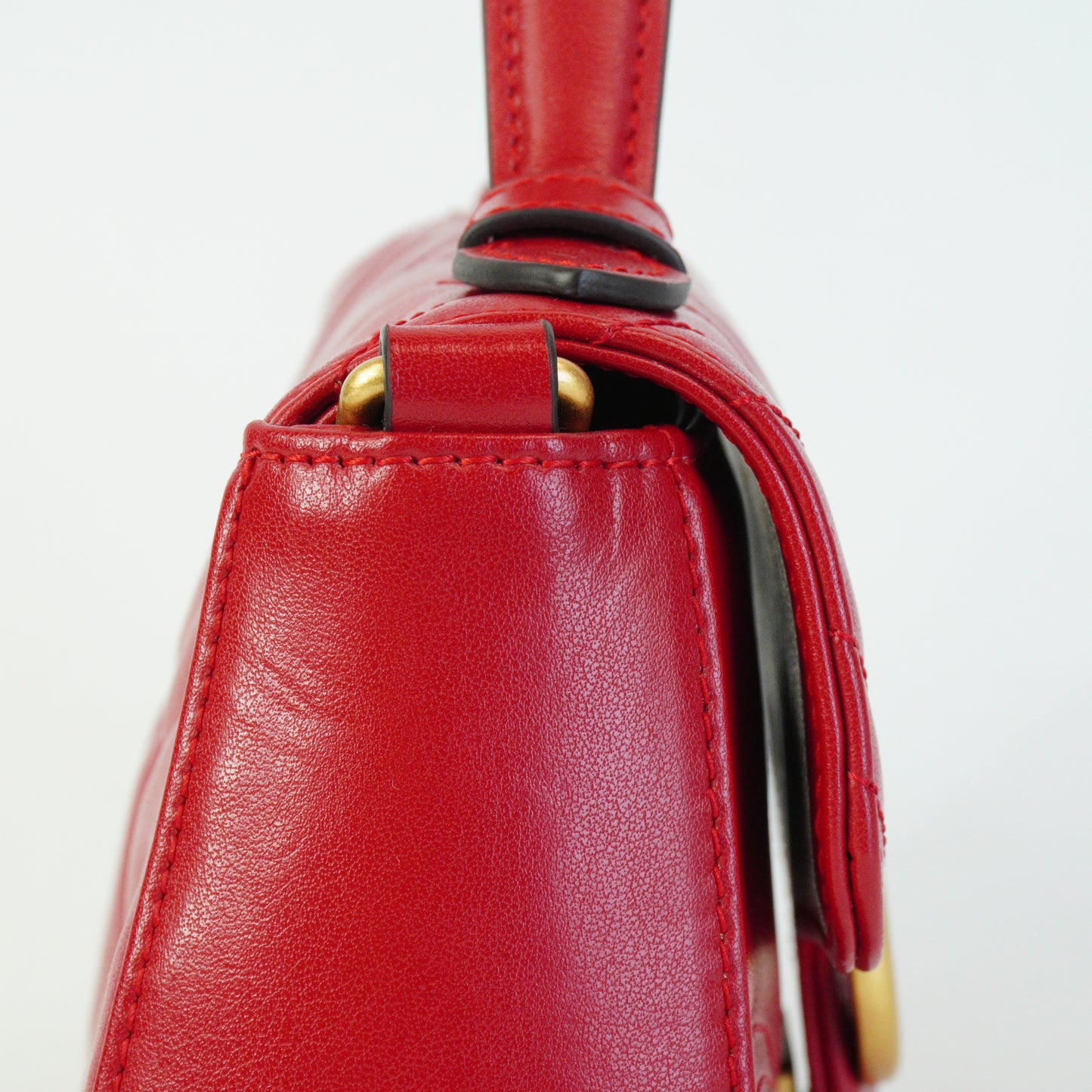 Gucci  GG Marmont Matelasse Mini Top Handle Red GHW