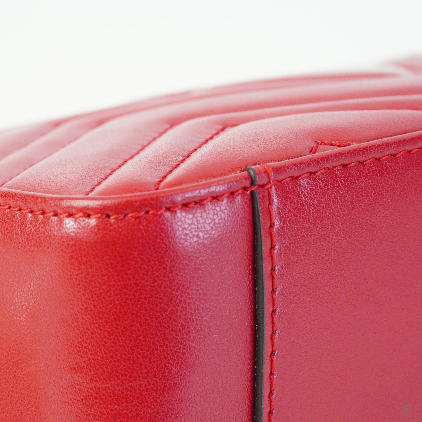 Gucci  GG Marmont Matelasse Mini Top Handle Red GHW