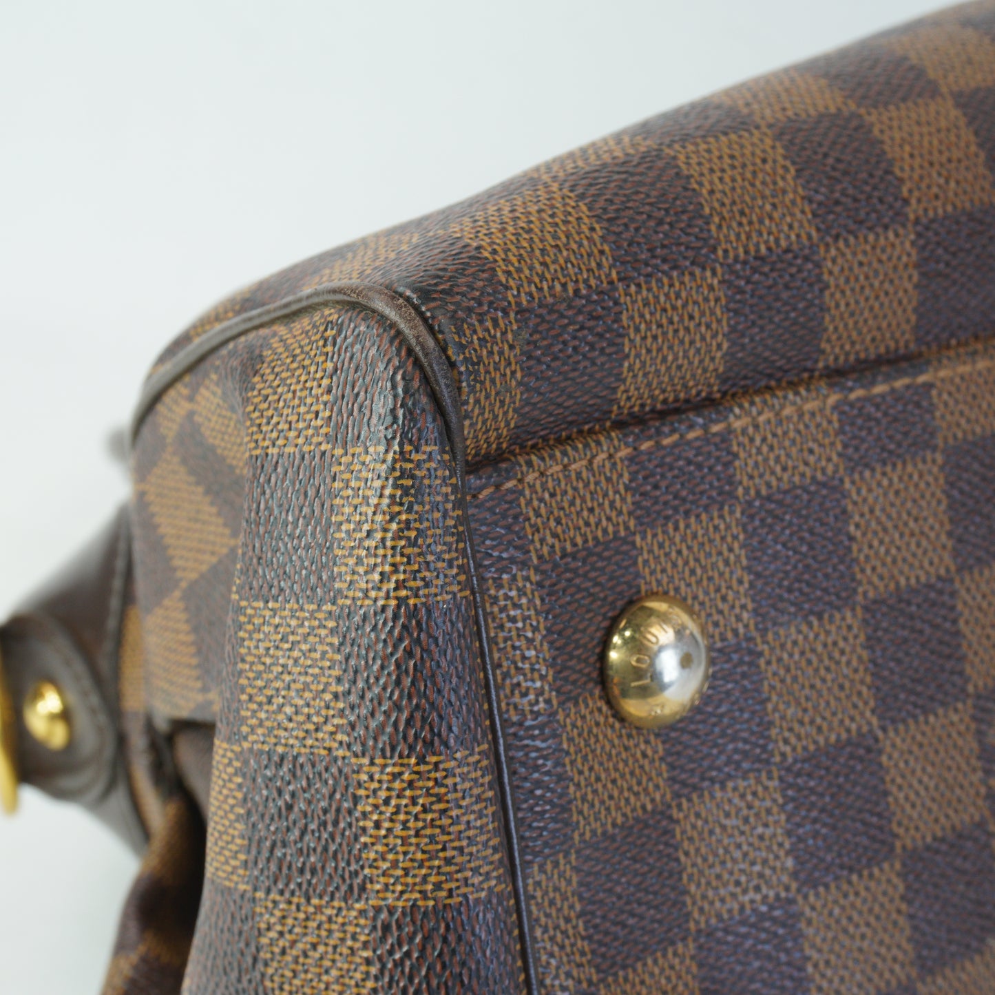 Louis Vuitton	Trevi DE PM GHW