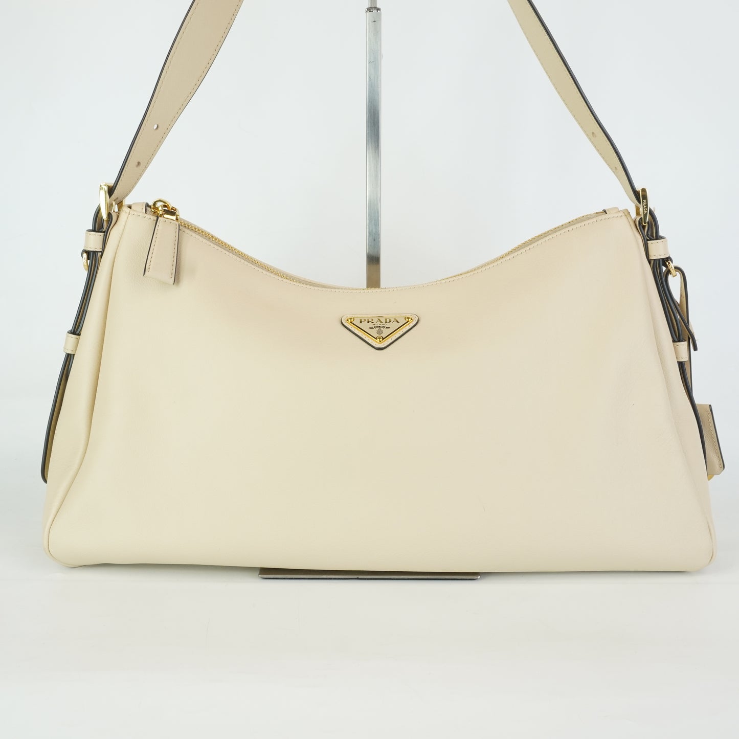 Prada Ainee