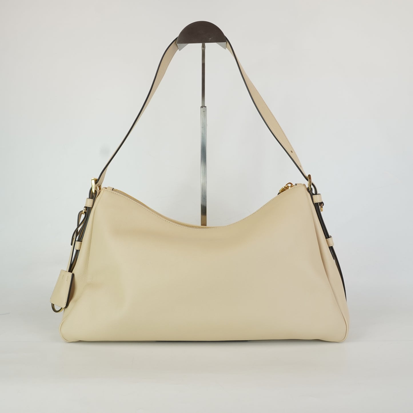 Prada Ainee