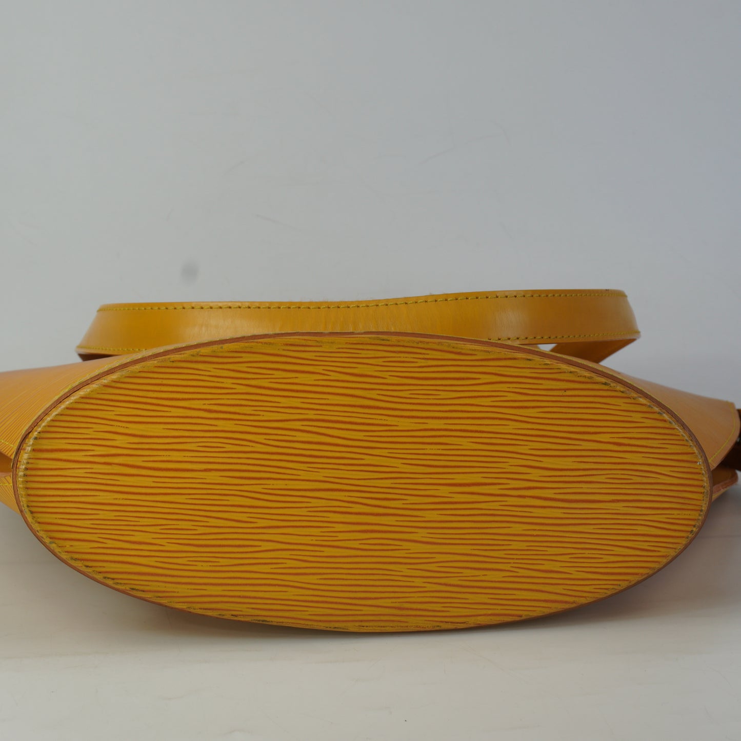 Louis Vuitton	Epi Yellow GHW Small