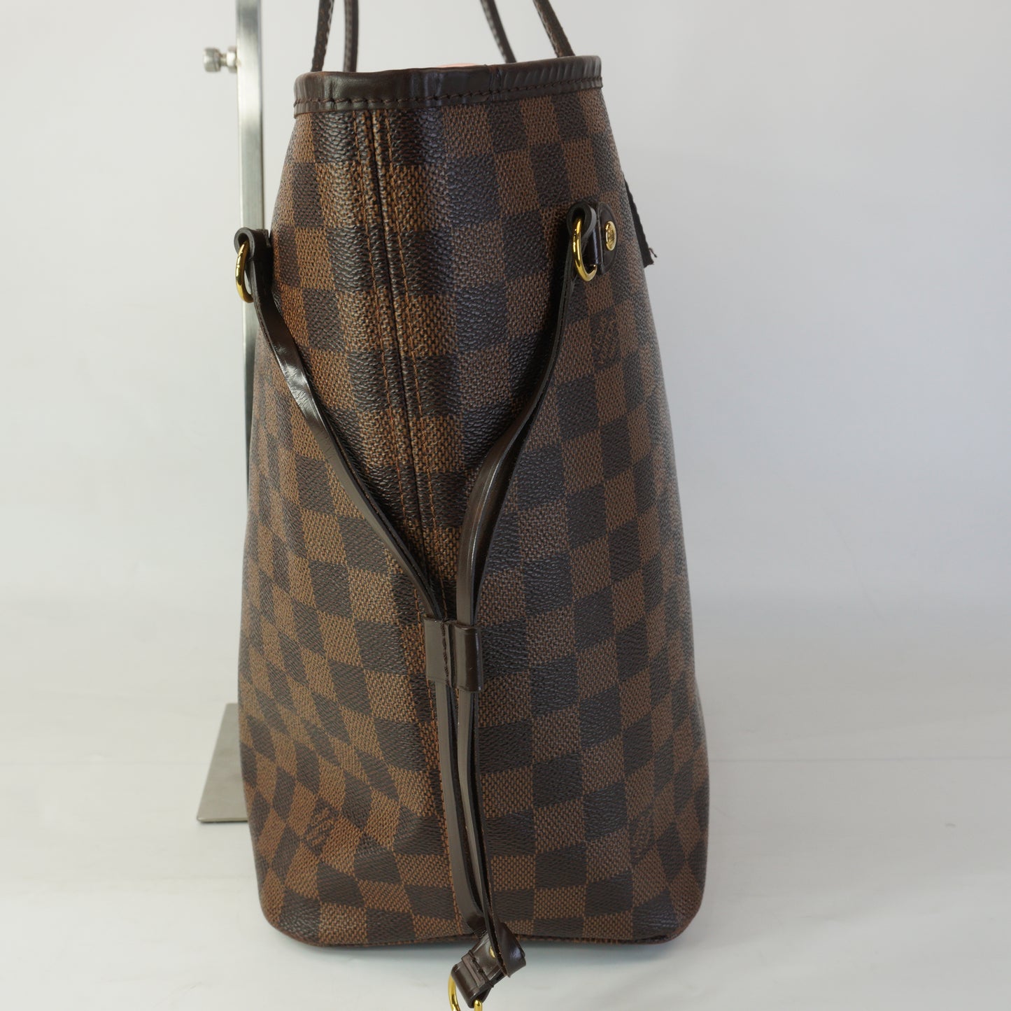 Louis Vuitton	Neverfull MM Tote GHW