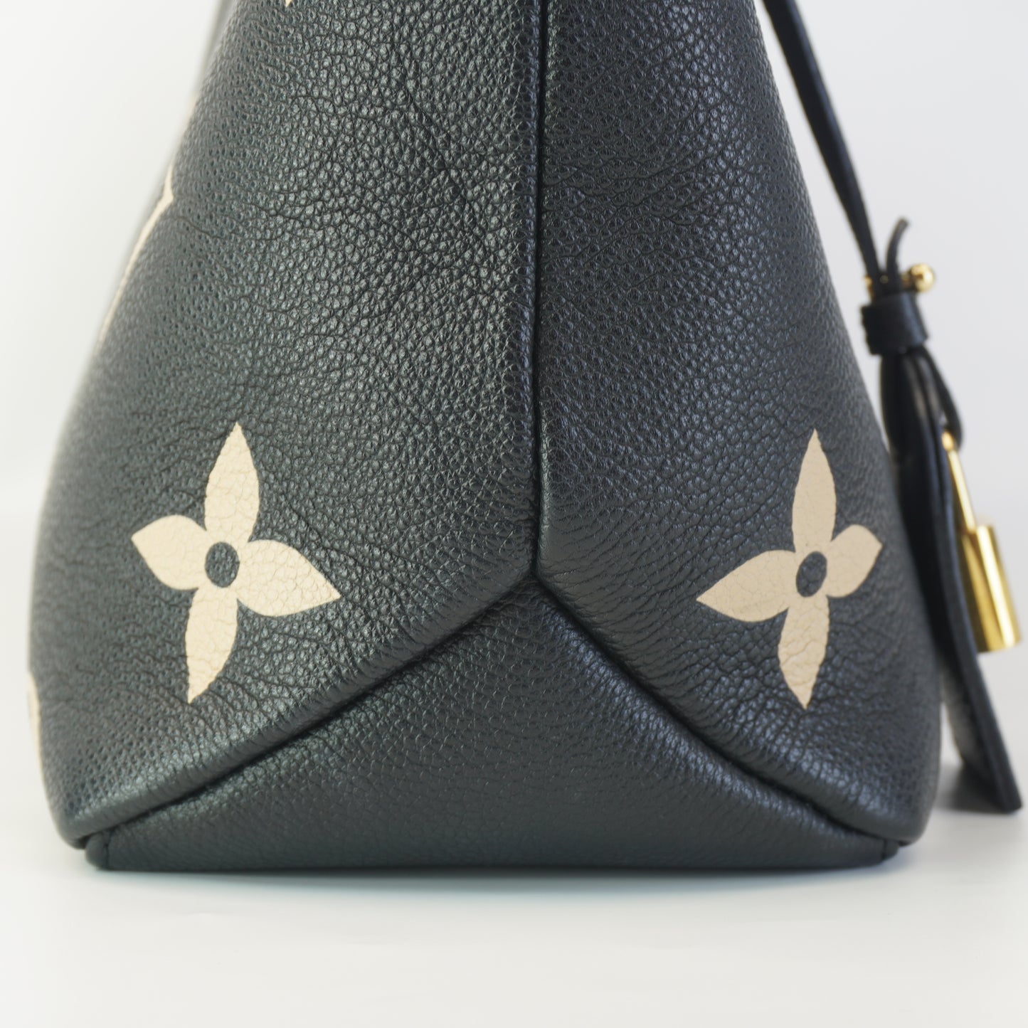Louis Vuitton	Petit Palais