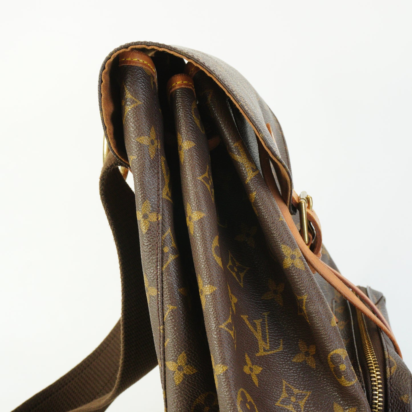 Louis Vuitton	Montsouris Backpack Monogram Large GHW