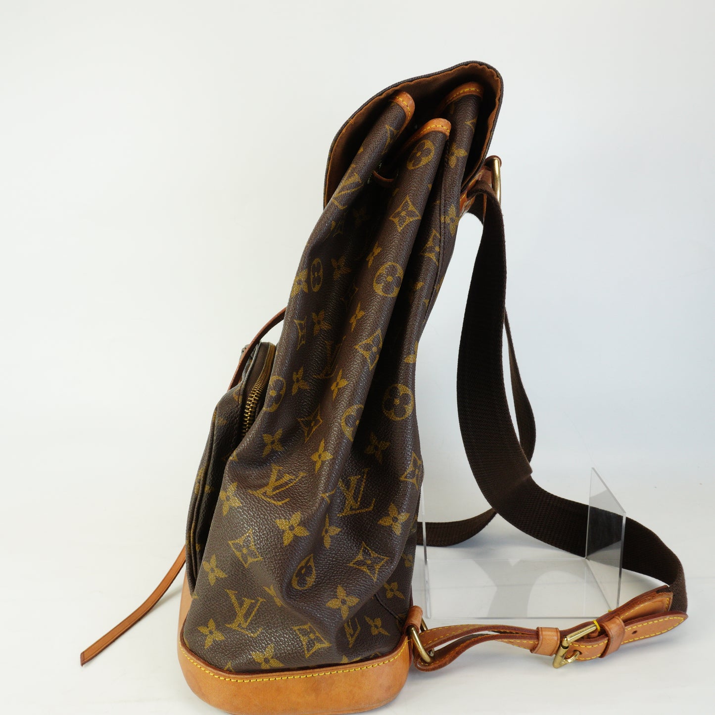 Louis Vuitton	Montsouris Backpack Monogram Large GHW
