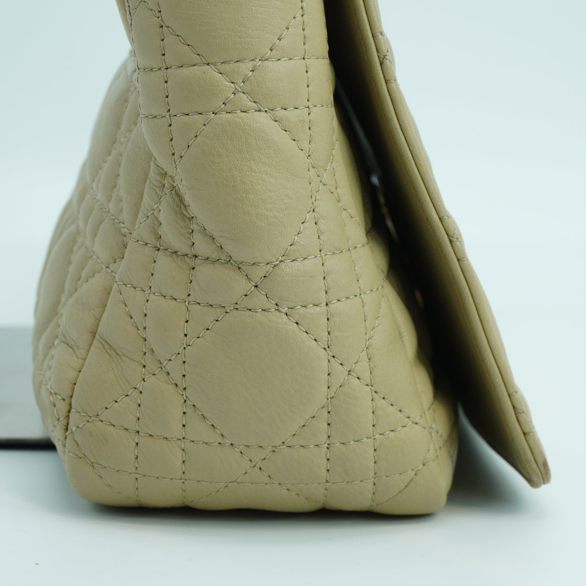 Dior Caro Shoulder Bag Beige Medium GHW