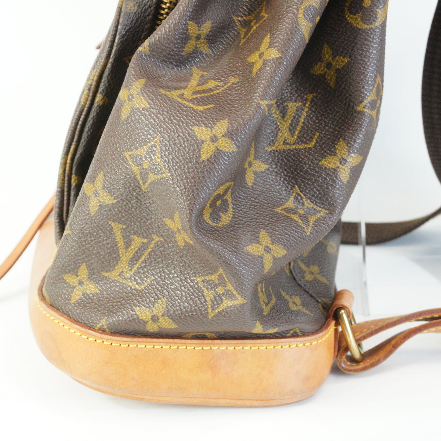 Louis Vuitton	Montsouris Backpack Monogram Large GHW