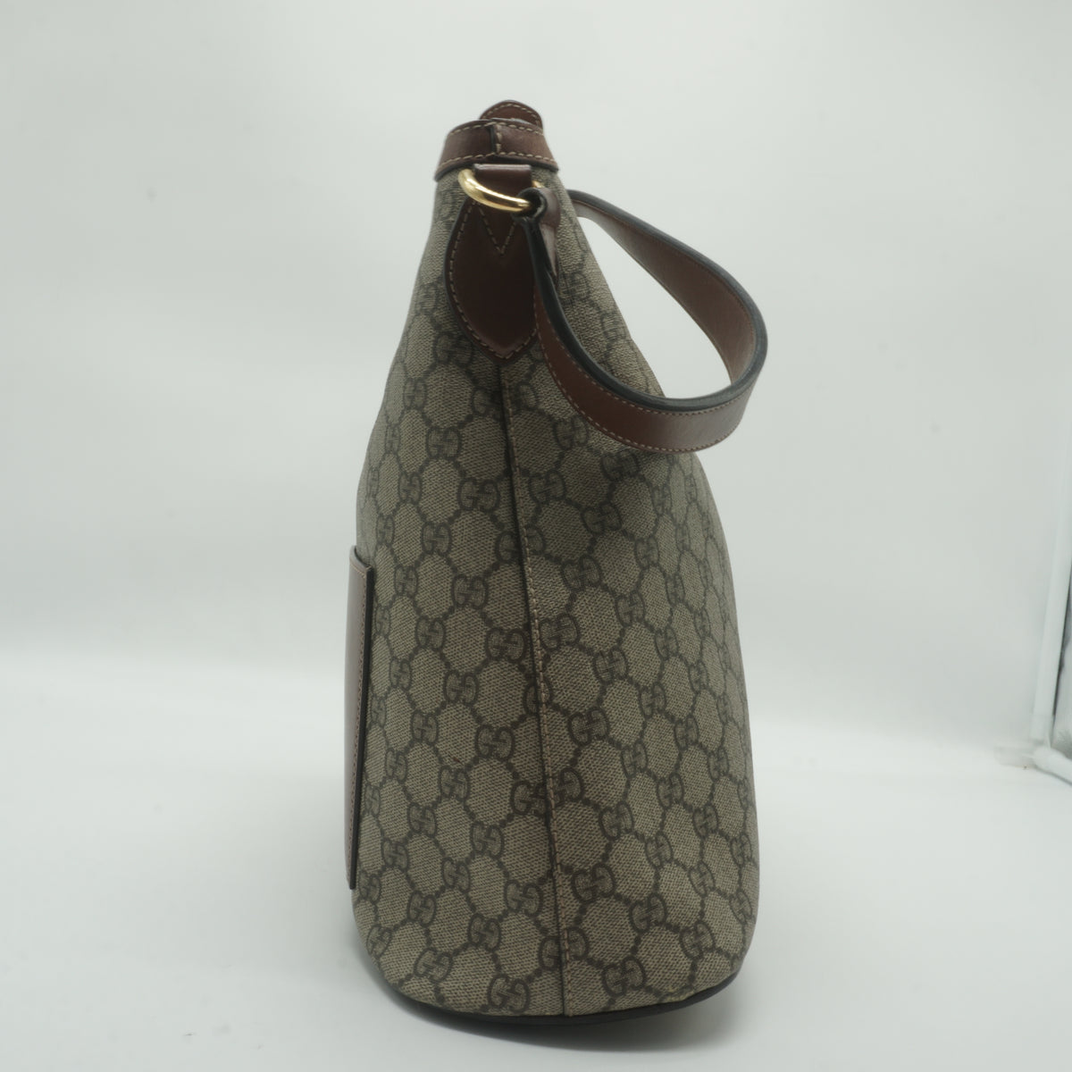 Gucci	GG Supreme Linea A  Hobo Bag Medium GHW