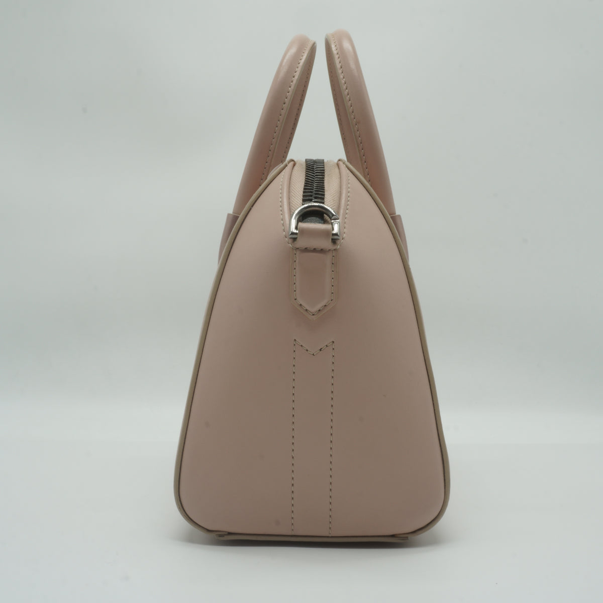 Givenchy	Antigona Mini pink SHW