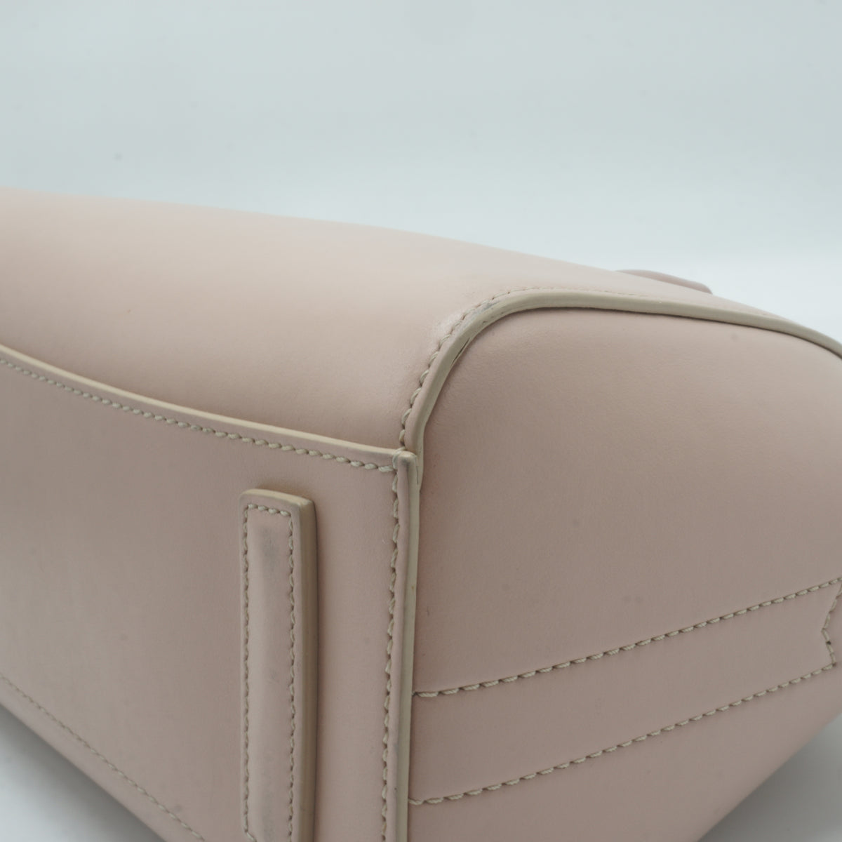 Givenchy	Antigona Mini pink SHW