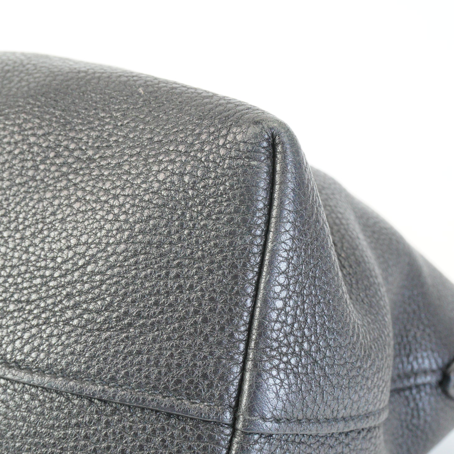 Prada\Vitello Phenix Hobo Black Small GHW	Vitello Phenix Hobo Black Small GHW